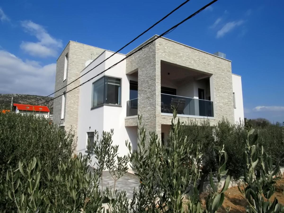 Olives Garden Appartement Trogir Buitenkant foto