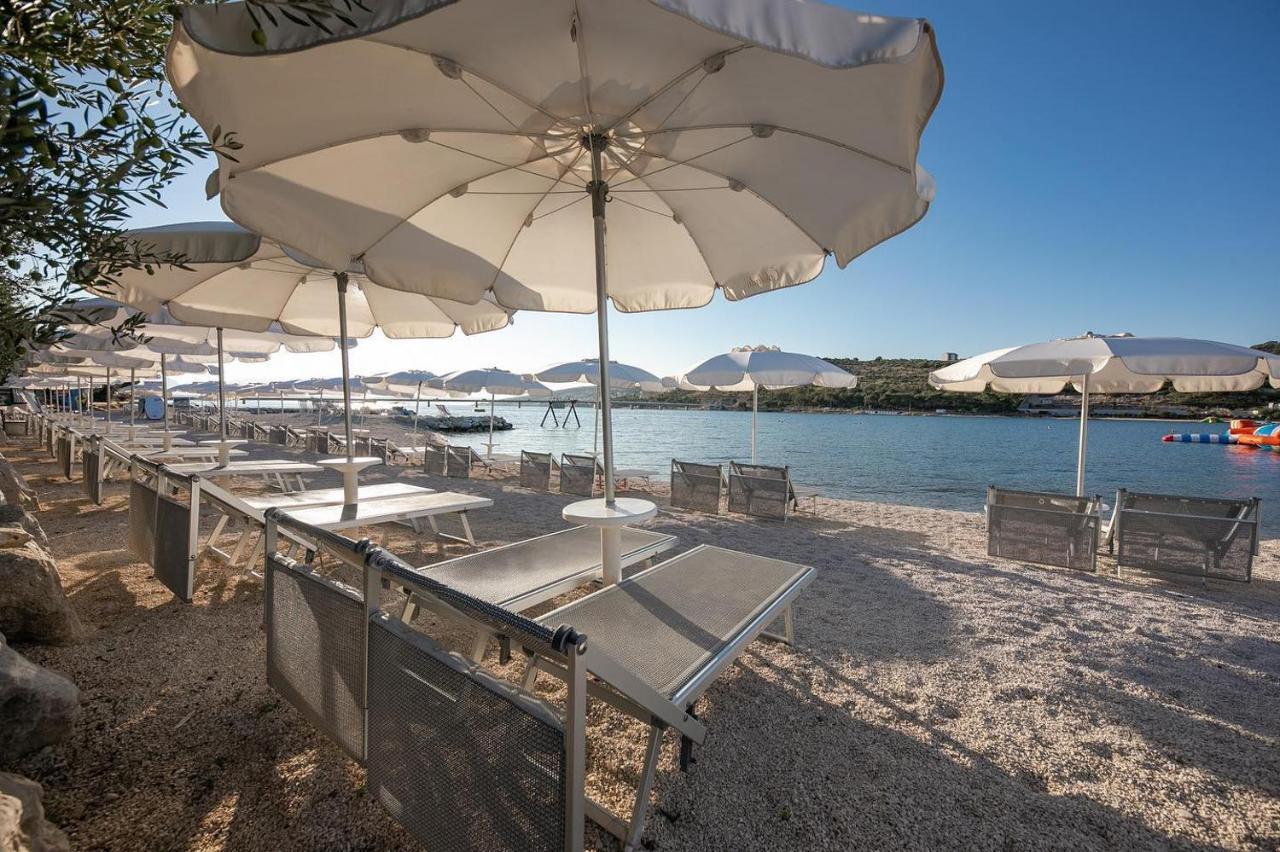 Olives Garden Appartement Trogir Buitenkant foto