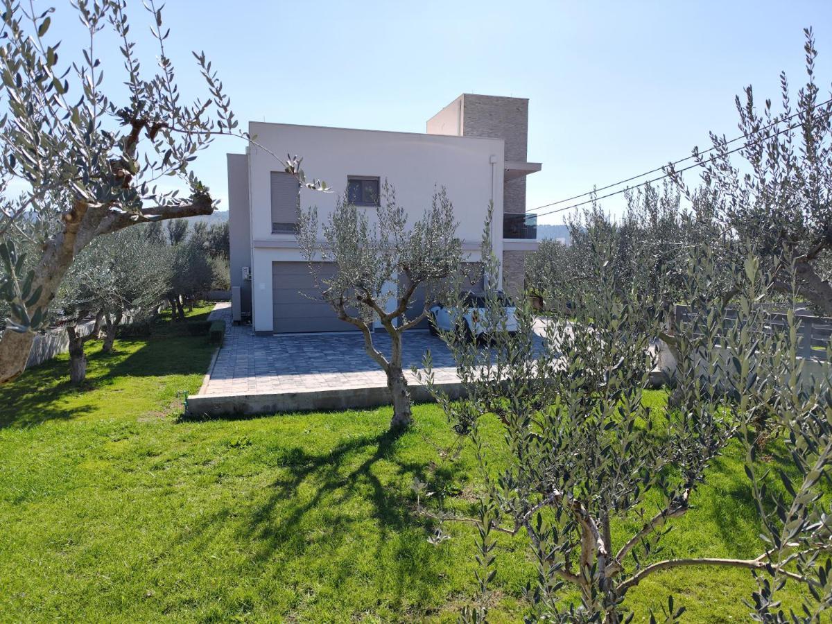 Olives Garden Appartement Trogir Buitenkant foto