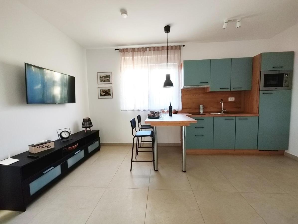 Olives Garden Appartement Trogir Buitenkant foto