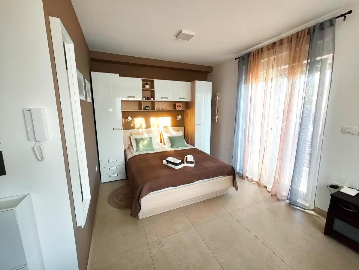 Olives Garden Appartement Trogir Buitenkant foto